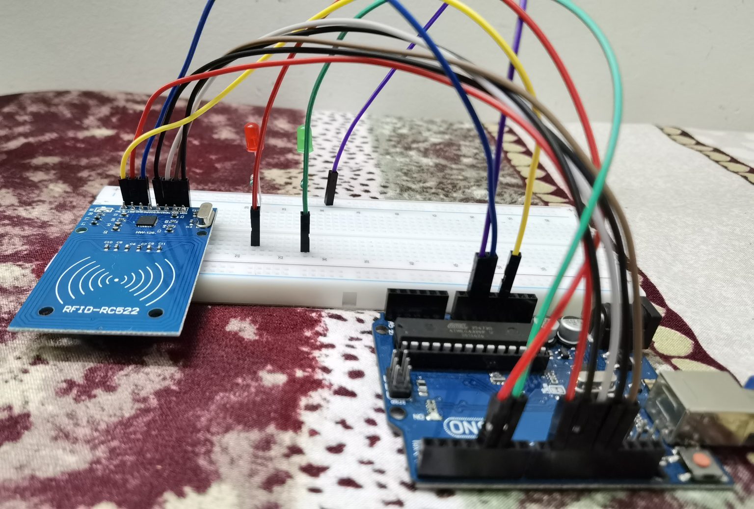 Control LEDs with RFID tag on Arduino Uno - Prgmine